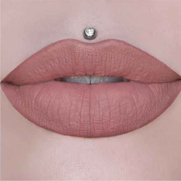 Jeffree Star Velour Liquid Matte Lipstick - Christmas Cookie - Picture 1 of 3